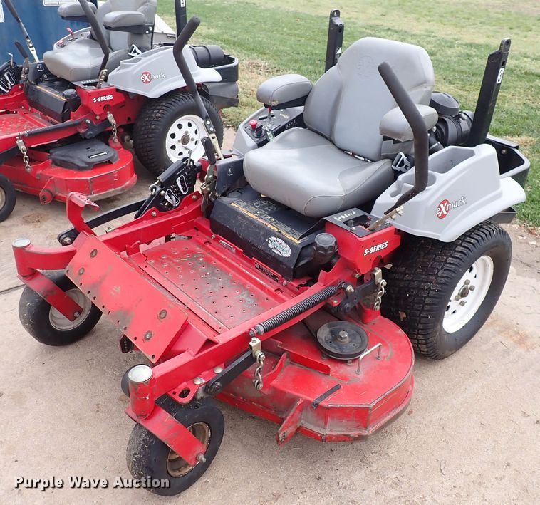 image for item DN2227 Exmark S-series  ZTR lawn mower