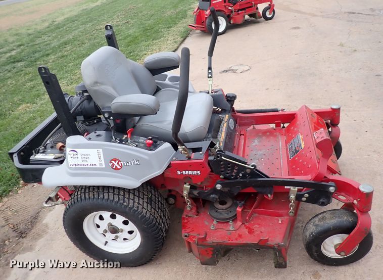 image for item DN2227 Exmark S-series  ZTR lawn mower