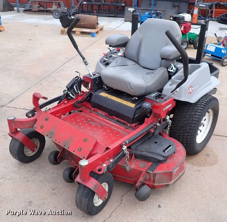 image for item DN2229 Exmark S-series  ZTR lawn mower