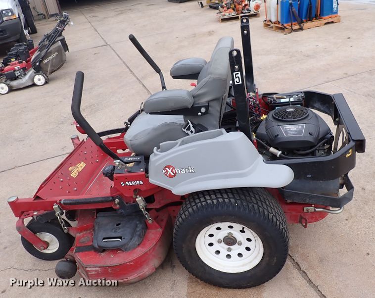image for item DN2229 Exmark S-series  ZTR lawn mower