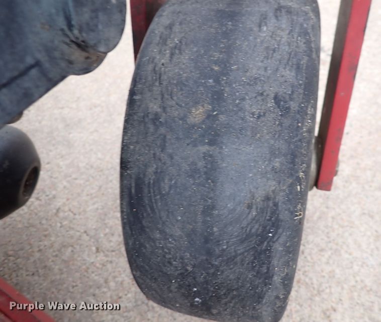 image for item DN2229 Exmark S-series  ZTR lawn mower