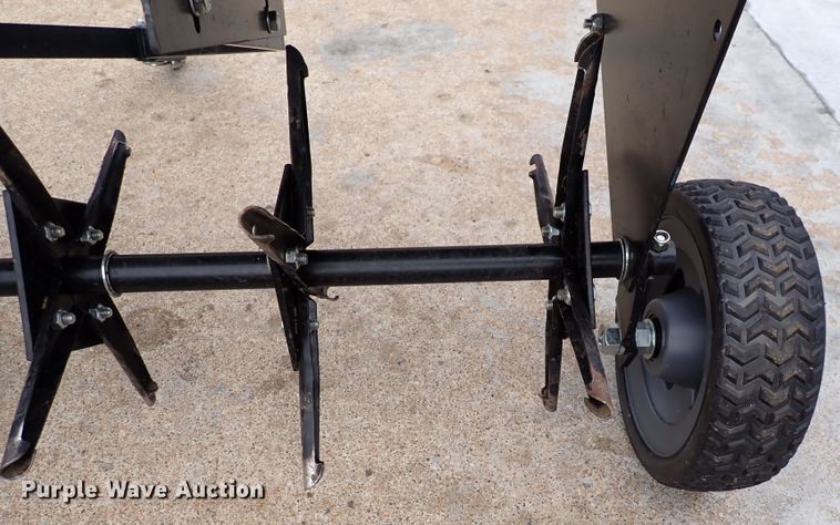 image for item DN2233 Lawn and garden equipment