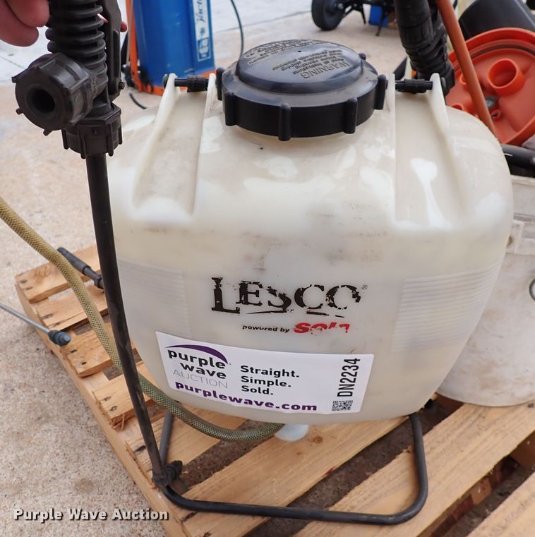 image for item DN2234 (10) backpack sprayers