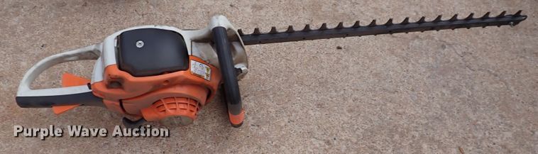 image for item DN2235 Lawn and garden equipment