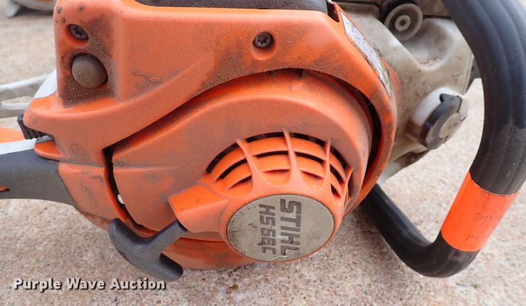 image for item DN2235 Lawn and garden equipment