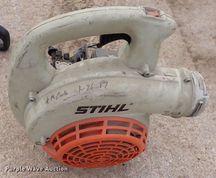 image for item DN2235 Lawn and garden equipment