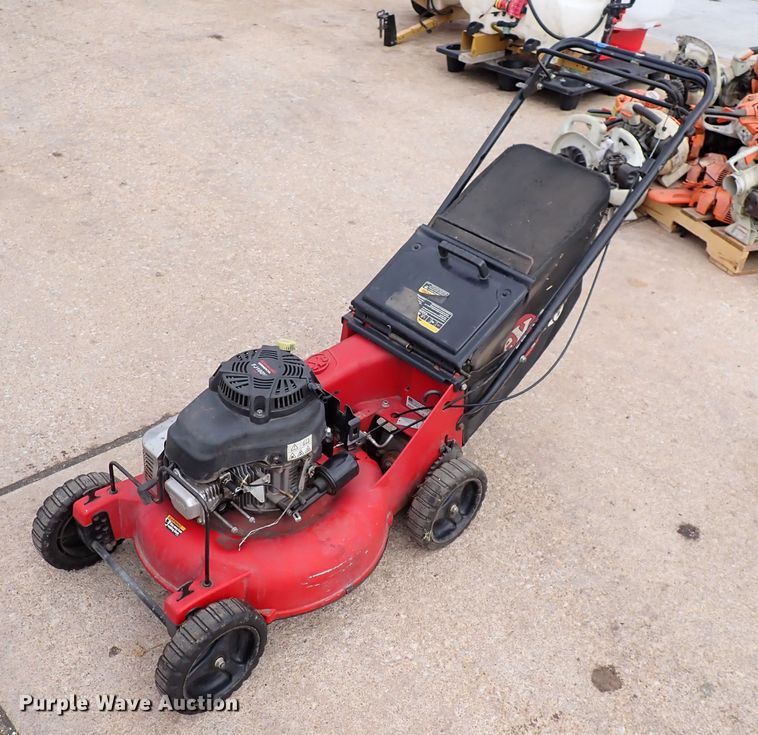 image for item DN2237 (8) push mowers