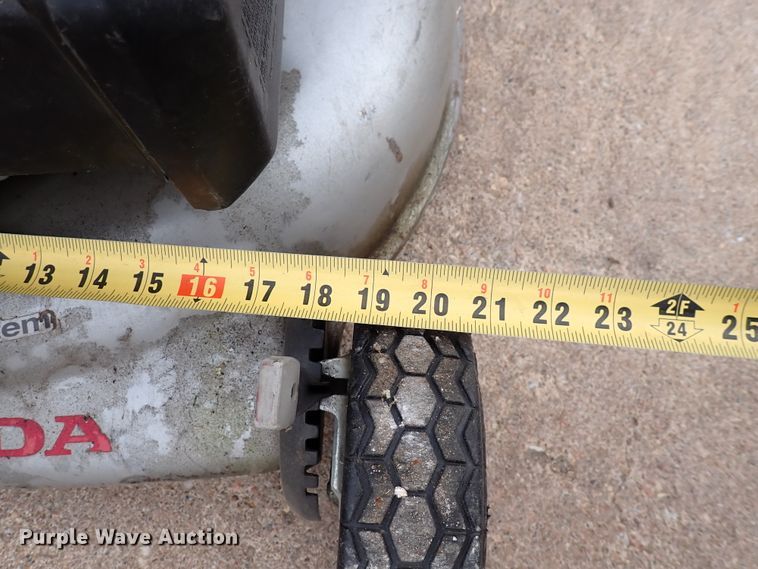 image for item DN2237 (8) push mowers