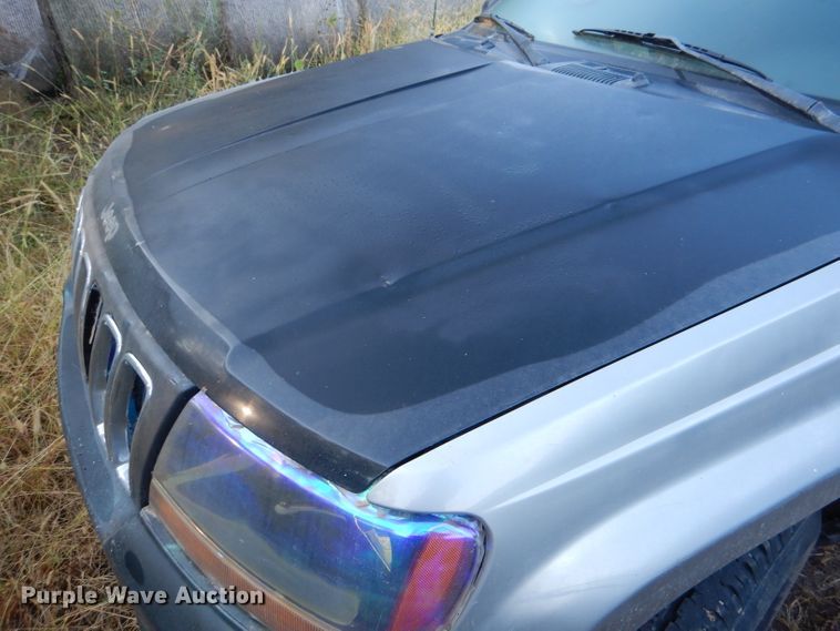 image for item DN5260 2000 Jeep Grand Cherokee  SUV