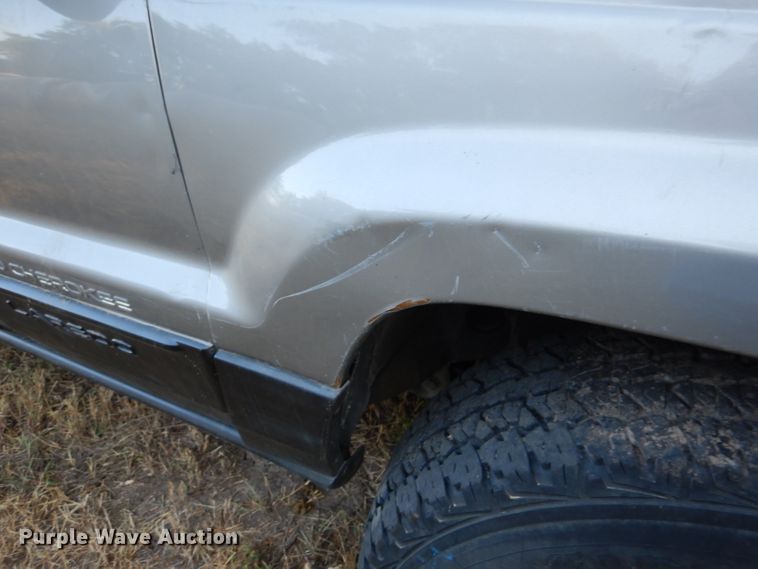 image for item DN5260 2000 Jeep Grand Cherokee  SUV