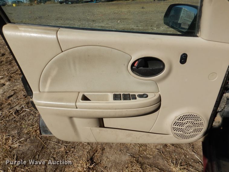 image for item DN5334 2005 Saturn Ion