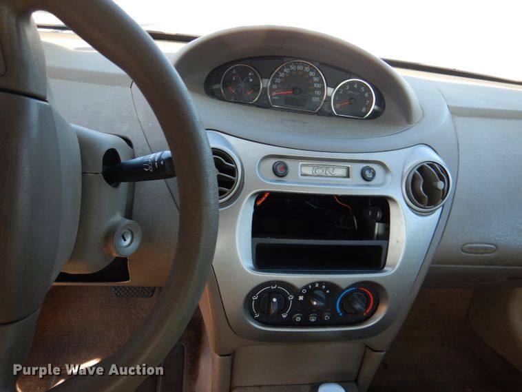 image for item DN5334 2005 Saturn Ion