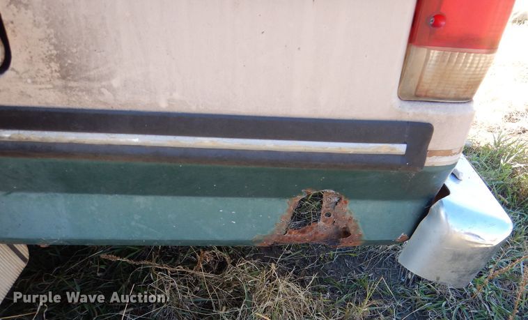 image for item DN5335 1990 Ford F150  pickup truck