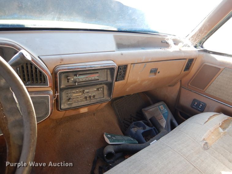 image for item DN5335 1990 Ford F150  pickup truck