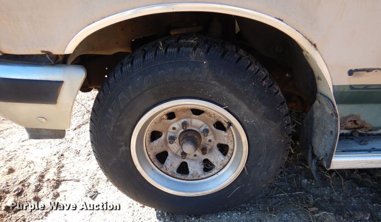 image for item DN5335 1990 Ford F150  pickup truck