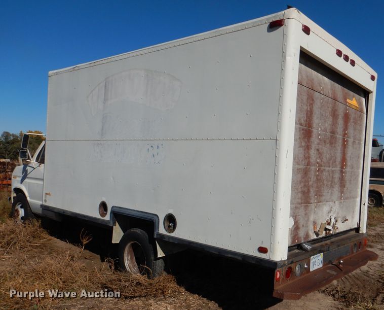 image for item DN5337 1986 Ford Econoline E350  box truck