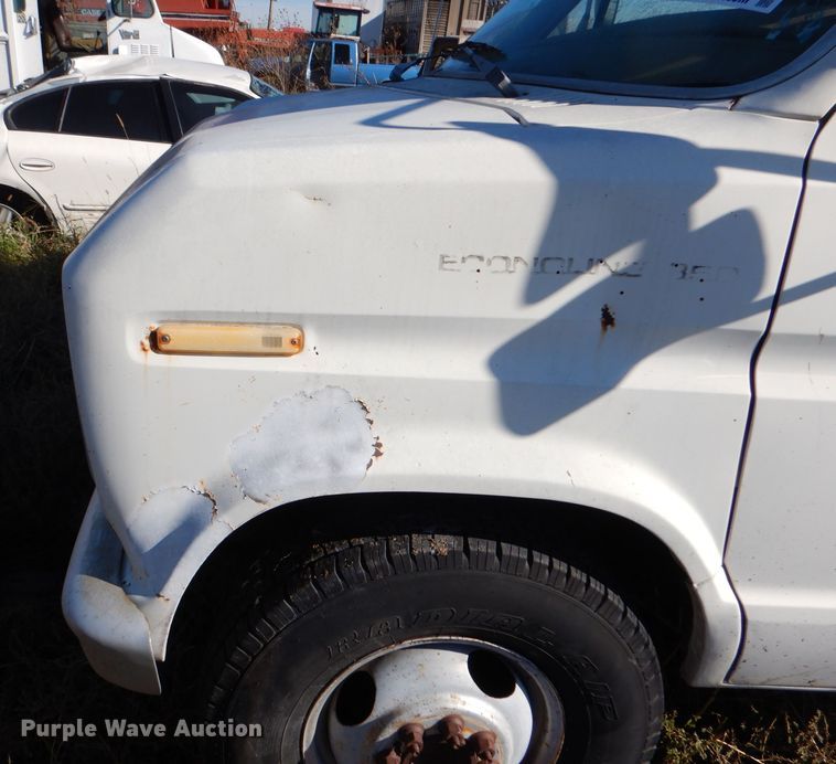 image for item DN5337 1986 Ford Econoline E350  box truck