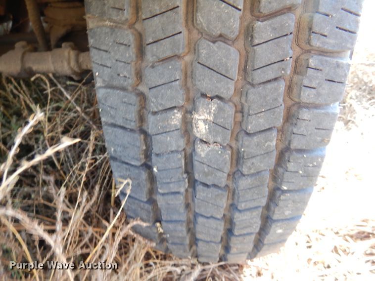 image for item DN5337 1986 Ford Econoline E350  box truck