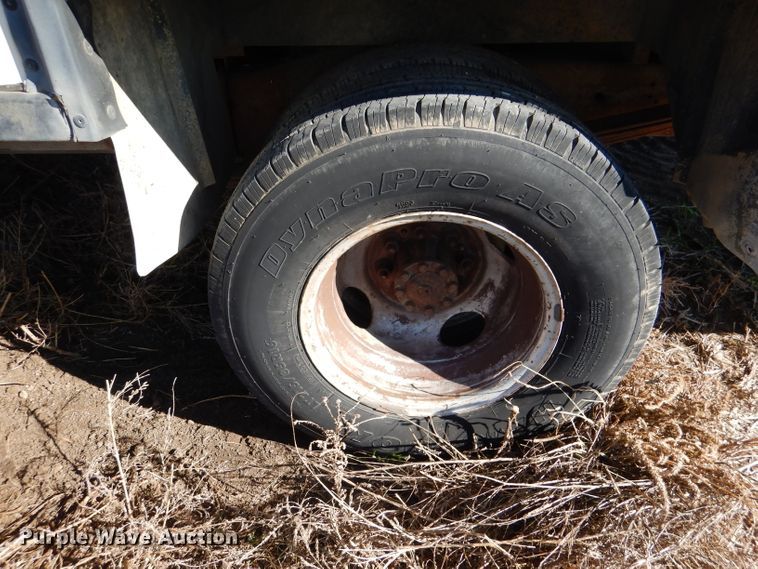 image for item DN5337 1986 Ford Econoline E350  box truck