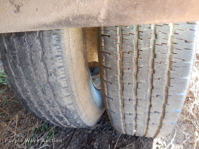 image for item DN5337 1986 Ford Econoline E350  box truck