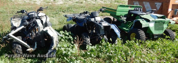 image for item ED9879 (3) utility vehicles