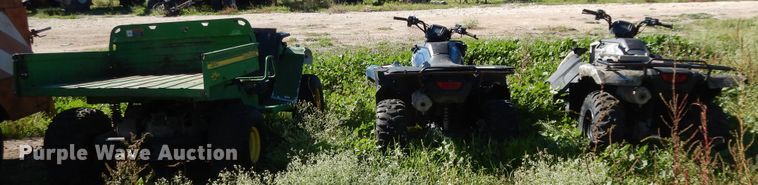 image for item ED9879 (3) utility vehicles