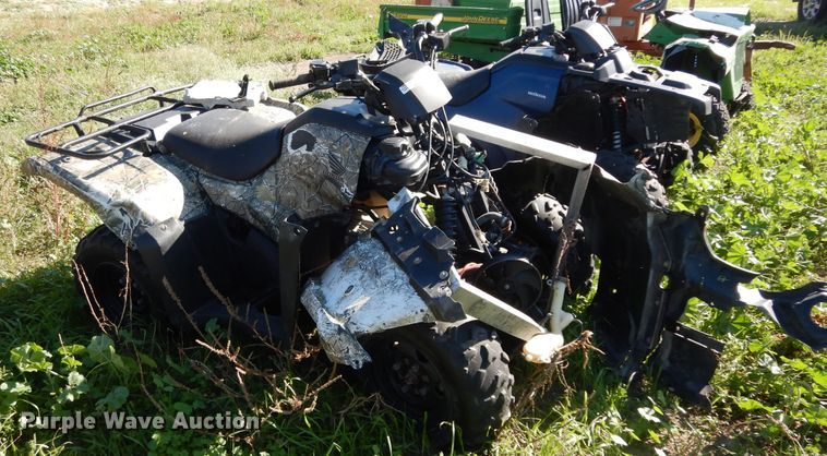 image for item ED9879 (3) utility vehicles