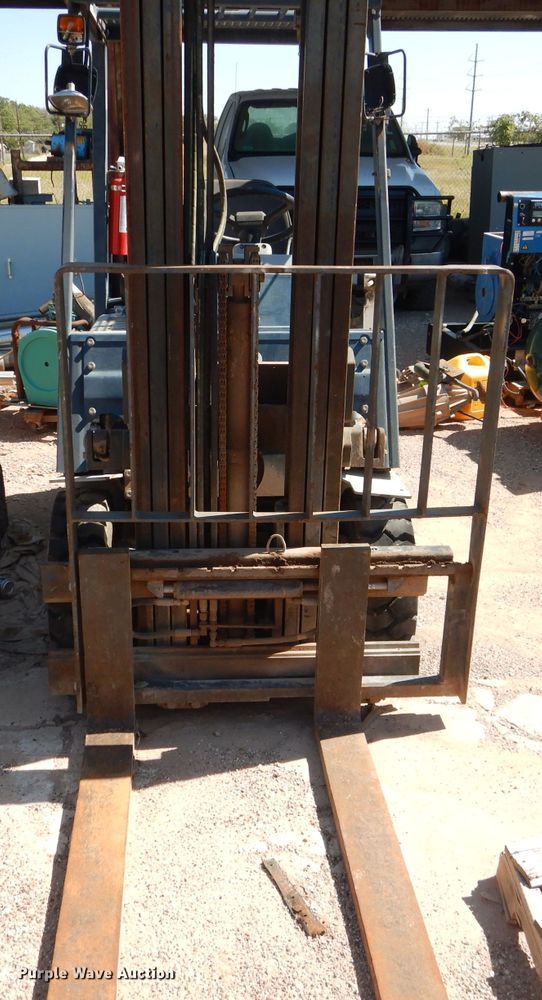 image for item HC9206 Komatsu FG15HT-15  forklift