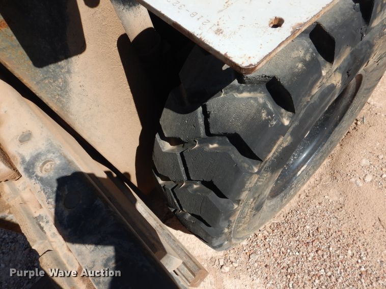 image for item HC9206 Komatsu FG15HT-15  forklift