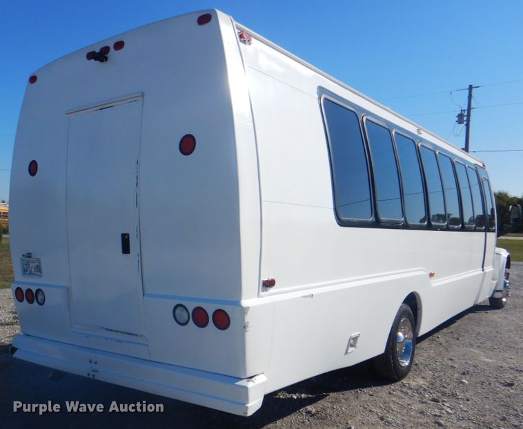 image for item HT9481 2001 International 3400  party bus