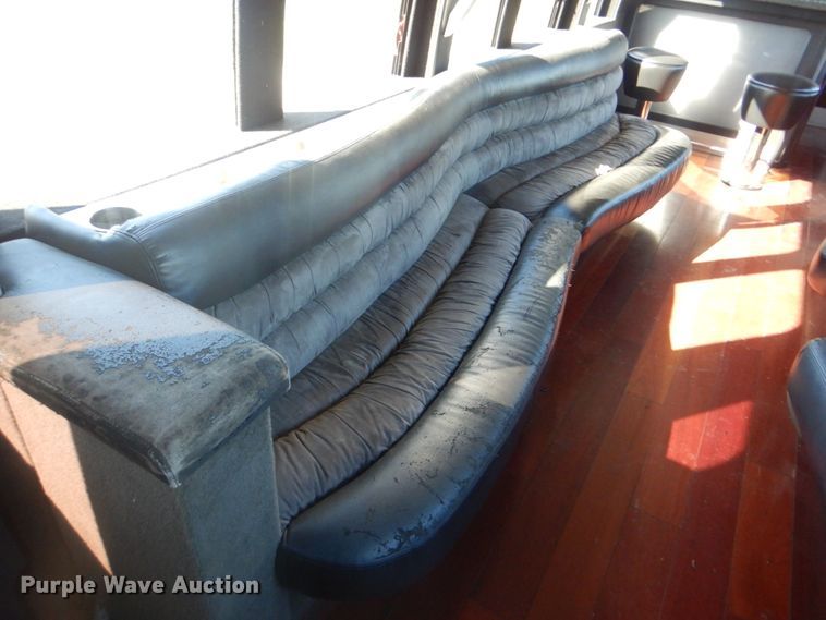 image for item HT9481 2001 International 3400  party bus