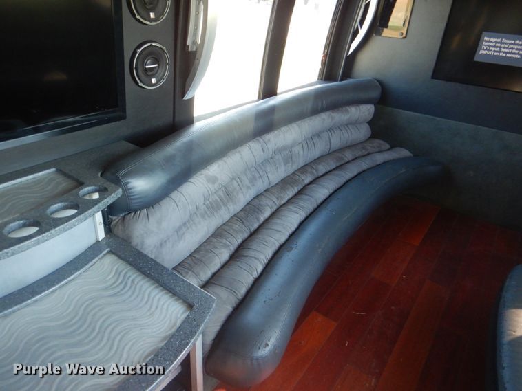 image for item HT9481 2001 International 3400  party bus