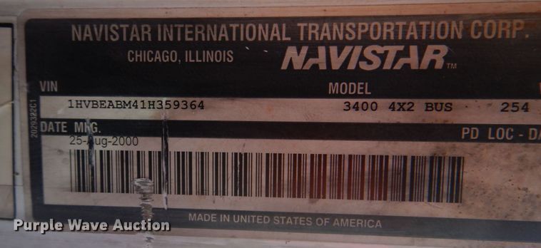 image for item HT9481 2001 International 3400  party bus