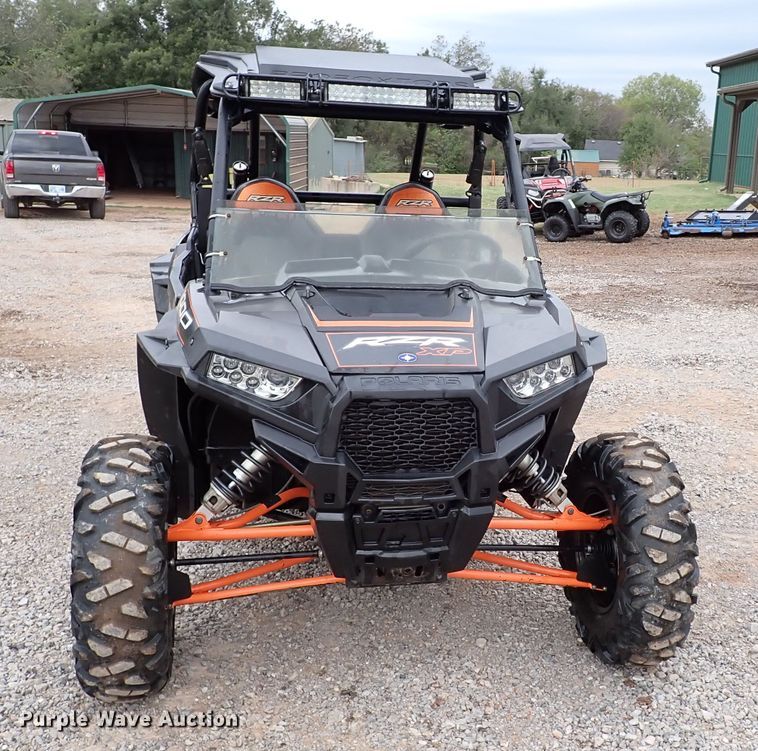 image for item IC9580 2014 Polaris RZR1000  utility vehicle