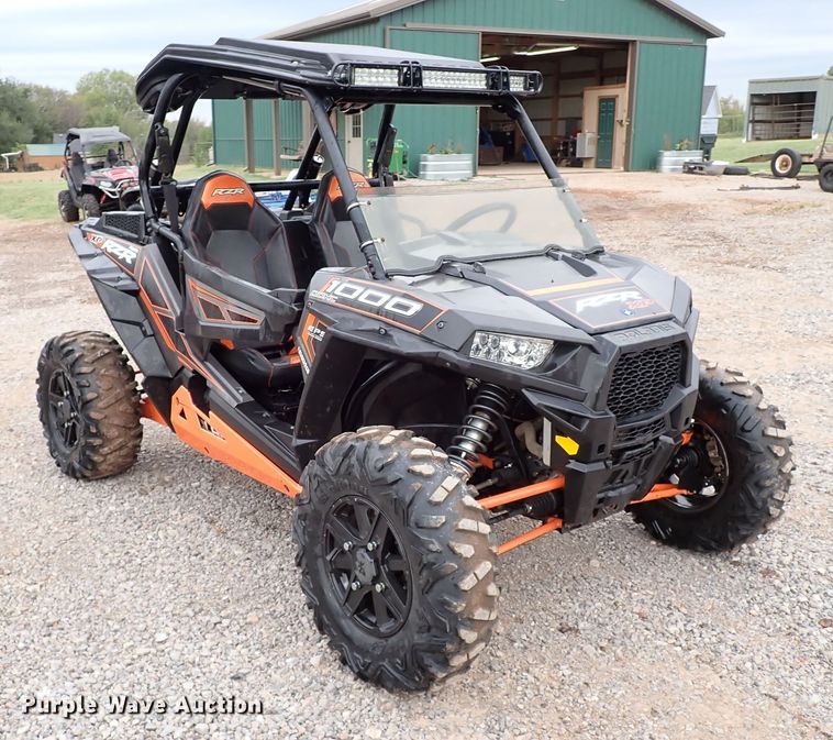 image for item IC9580 2014 Polaris RZR1000  utility vehicle