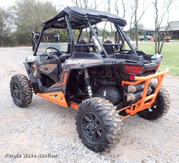image for item IC9580 2014 Polaris RZR1000  utility vehicle