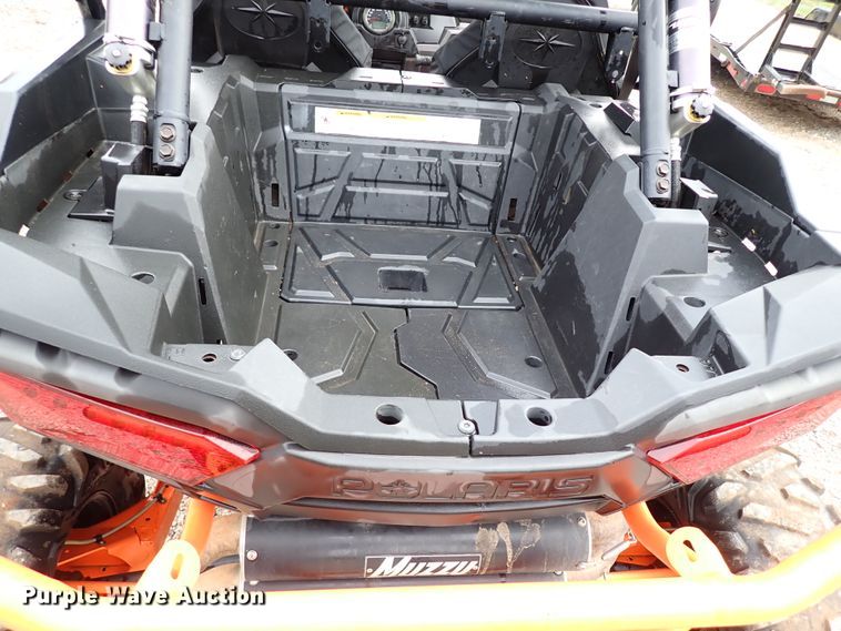 image for item IC9580 2014 Polaris RZR1000  utility vehicle