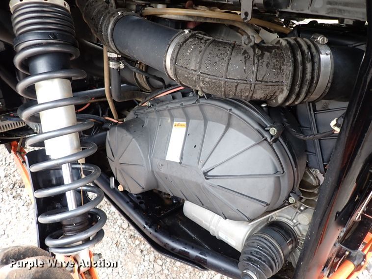 image for item IC9580 2014 Polaris RZR1000  utility vehicle