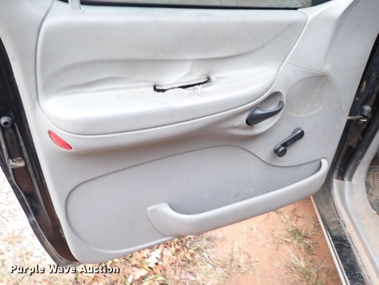 image for item IC9610 1997 Ford F150  pickup truck