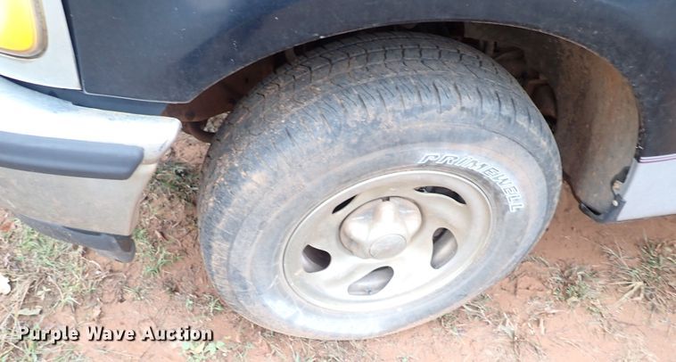 image for item IC9610 1997 Ford F150  pickup truck