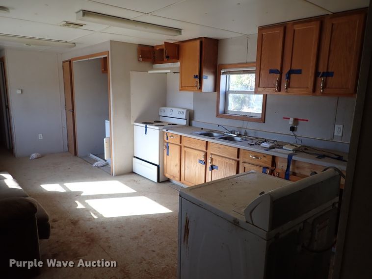 image for item IC9660 Ameri Tech Manufacturing  oilfield crew quarters