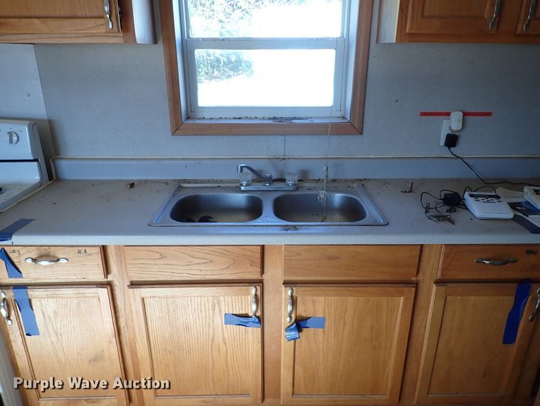 image for item IC9660 Ameri Tech Manufacturing  oilfield crew quarters