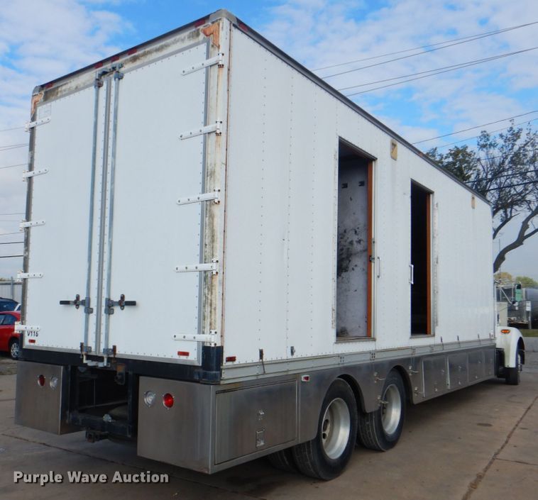 image for item ID9145 1996 Kenworth T300  box truck