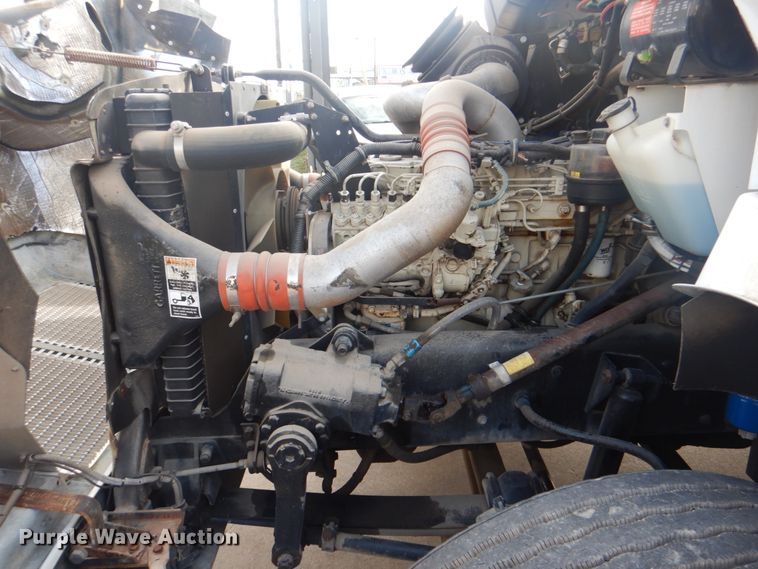 image for item ID9145 1996 Kenworth T300  box truck