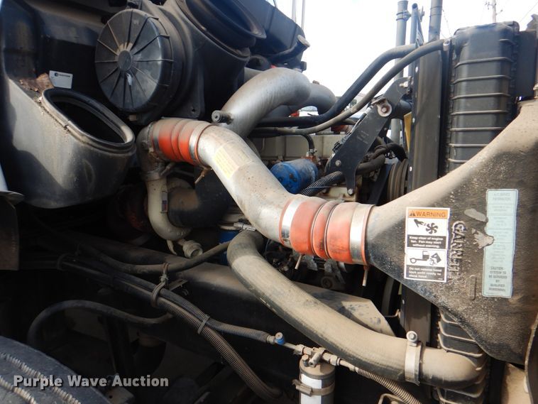 image for item ID9145 1996 Kenworth T300  box truck