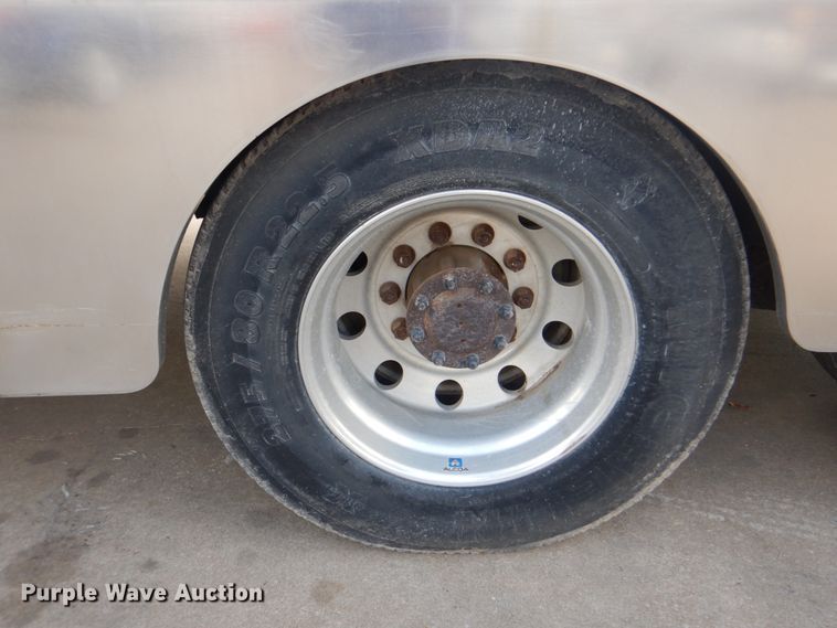 image for item ID9145 1996 Kenworth T300  box truck