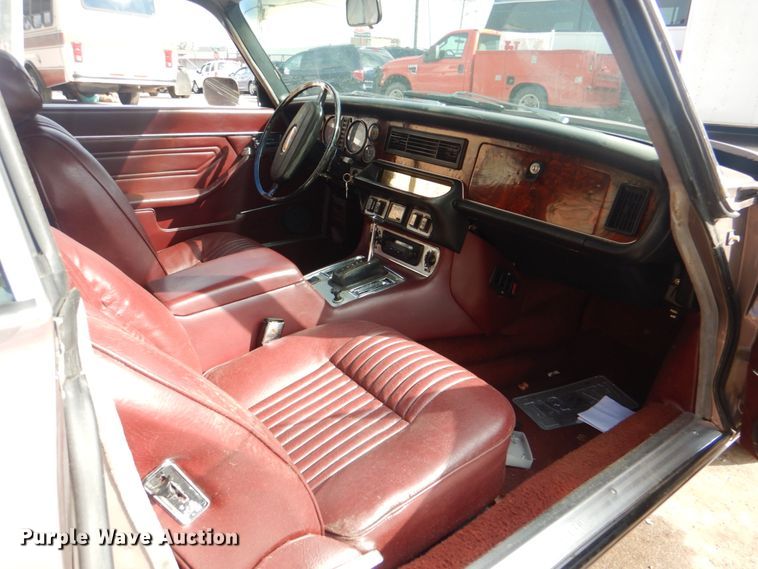 image for item ID9148 1975 Jaguar XJ6C