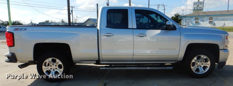 image for item ID9151 2016 Chevrolet Silverado 1500  Double Cab pickup truck