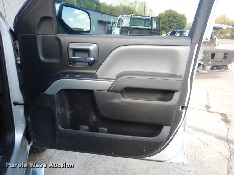 image for item ID9151 2016 Chevrolet Silverado 1500  Double Cab pickup truck