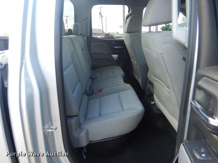 image for item ID9151 2016 Chevrolet Silverado 1500  Double Cab pickup truck